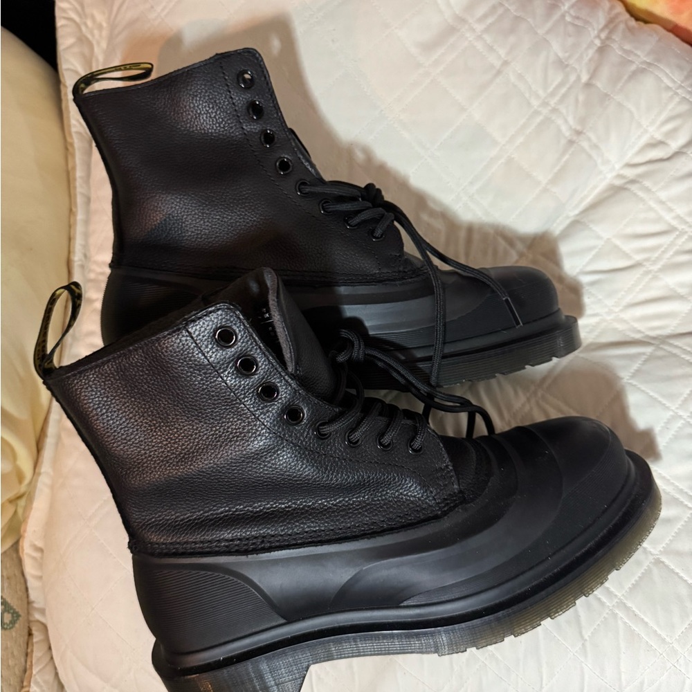 Dr. Martens Black Boots women’s Sz 10 men’s 8.5 NWOT